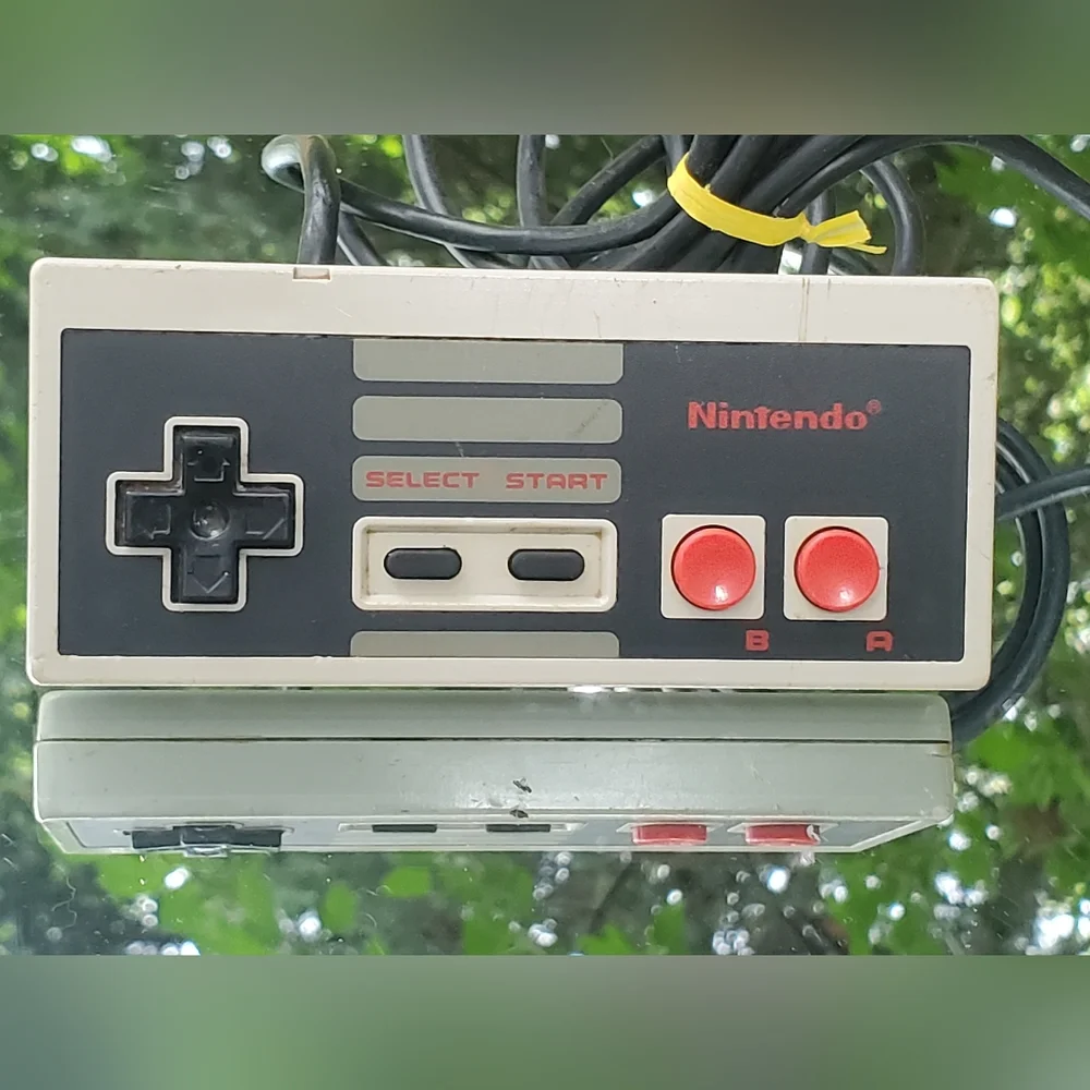 Nintendo NES Controller